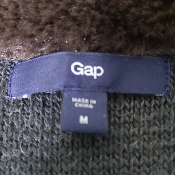 Gap Sweater Vest Faux Fur Collar, Medium - Picture 6 of 8